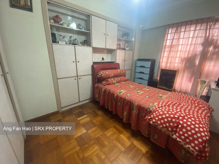 Blk 288A Bukit Batok Street 25 (Bukit Batok), HDB Executive #218073711
